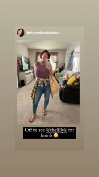 thelillyk's instagram 2022-7-6 story (1).jpg