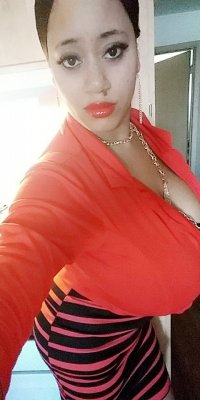 Roxi Red Escort