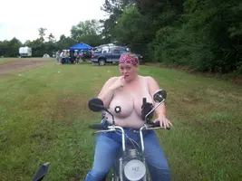 biker wife bbw chubby fat plumper_ A74EFC7.webp