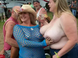 biker wife bbw chubby fat plumper_ CDD3AA8.webp